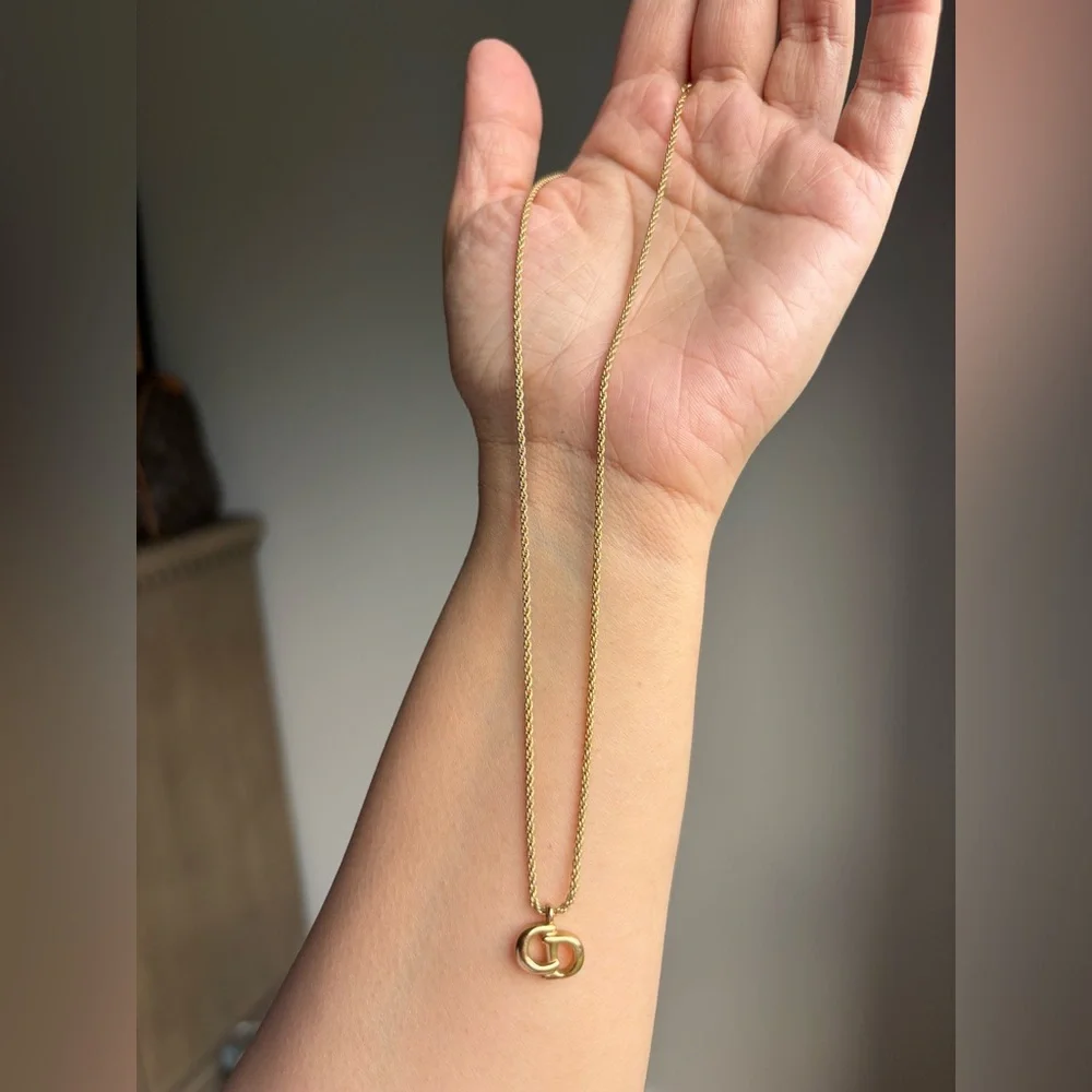 Christian Dior Necklace - Picture 1 of 4